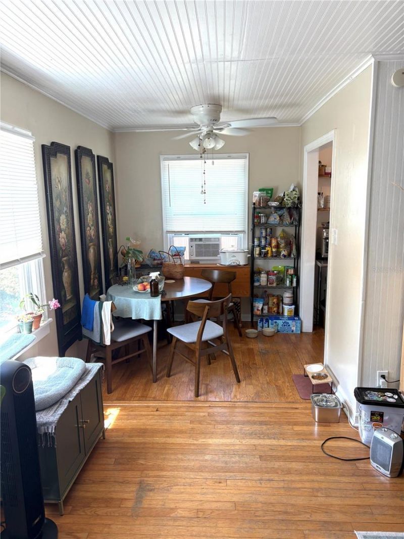 2730 Dartmouth Avenue N, Saint Petersburg, FL 33713 Photo