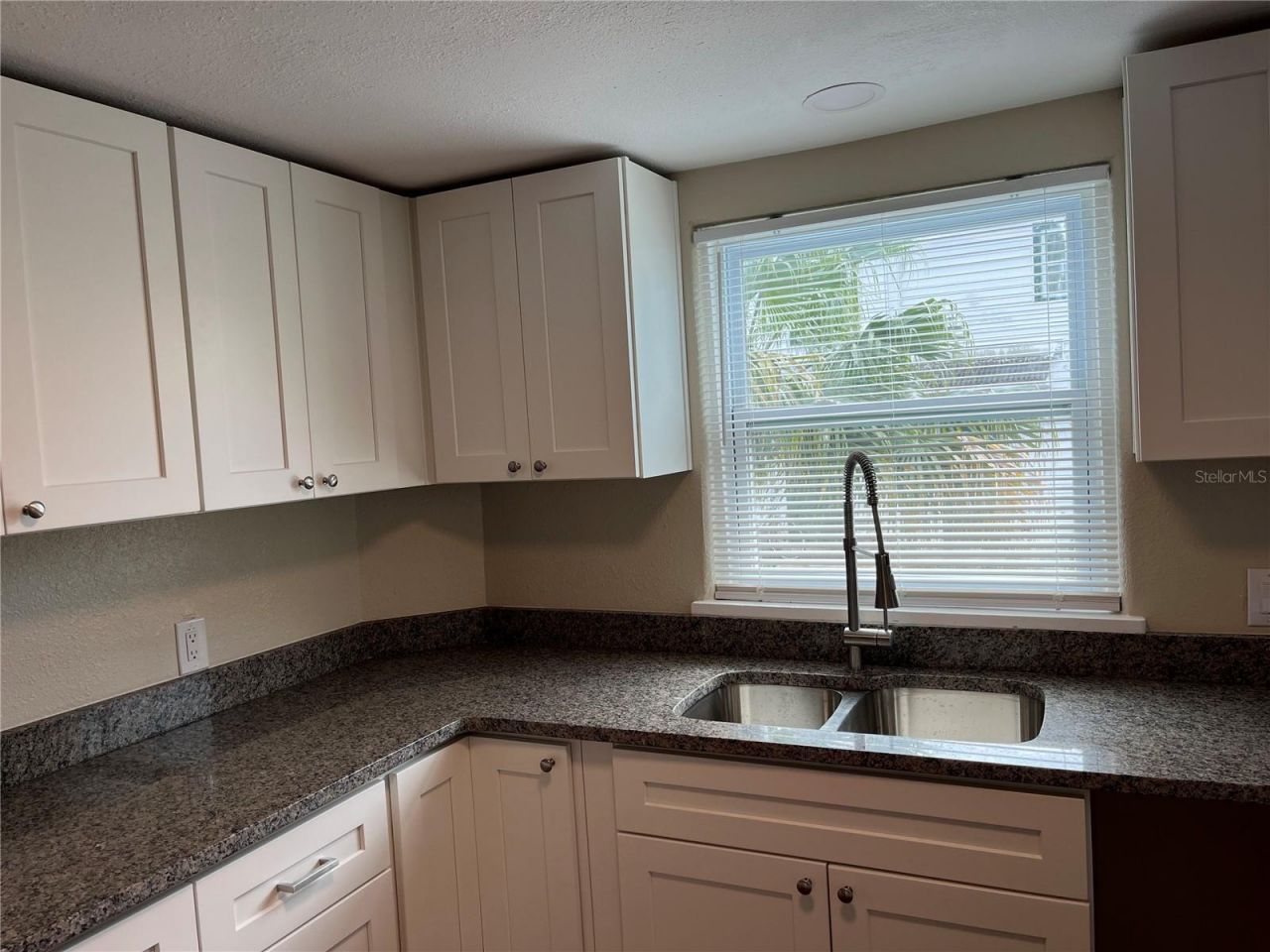 2730 Dartmouth Avenue N, Saint Petersburg, FL 33713 Photo