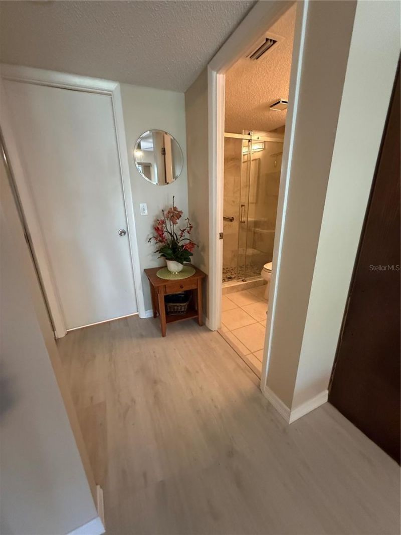 3176 Lake Bayshore Drive, Unit 319, Bradenton, FL 34205 Photo