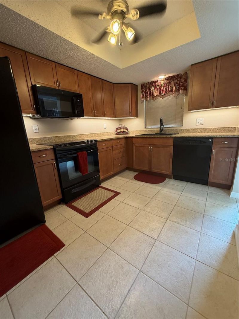 3176 Lake Bayshore Drive, Unit 319, Bradenton, FL 34205 Photo