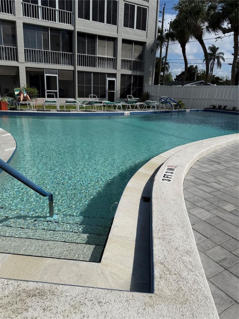 3176 Lake Bayshore Drive, Unit 319, Bradenton, FL 34205 Photo
