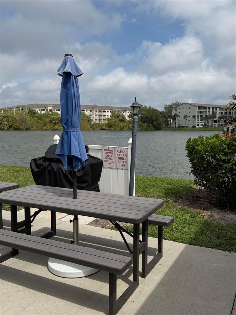 3176 Lake Bayshore Drive, Unit 319, Bradenton, FL 34205 Photo