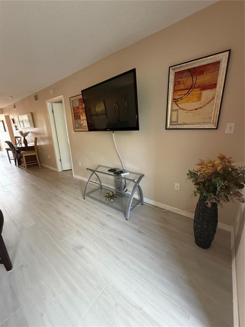 3176 Lake Bayshore Drive, Unit 319, Bradenton, FL 34205 Photo