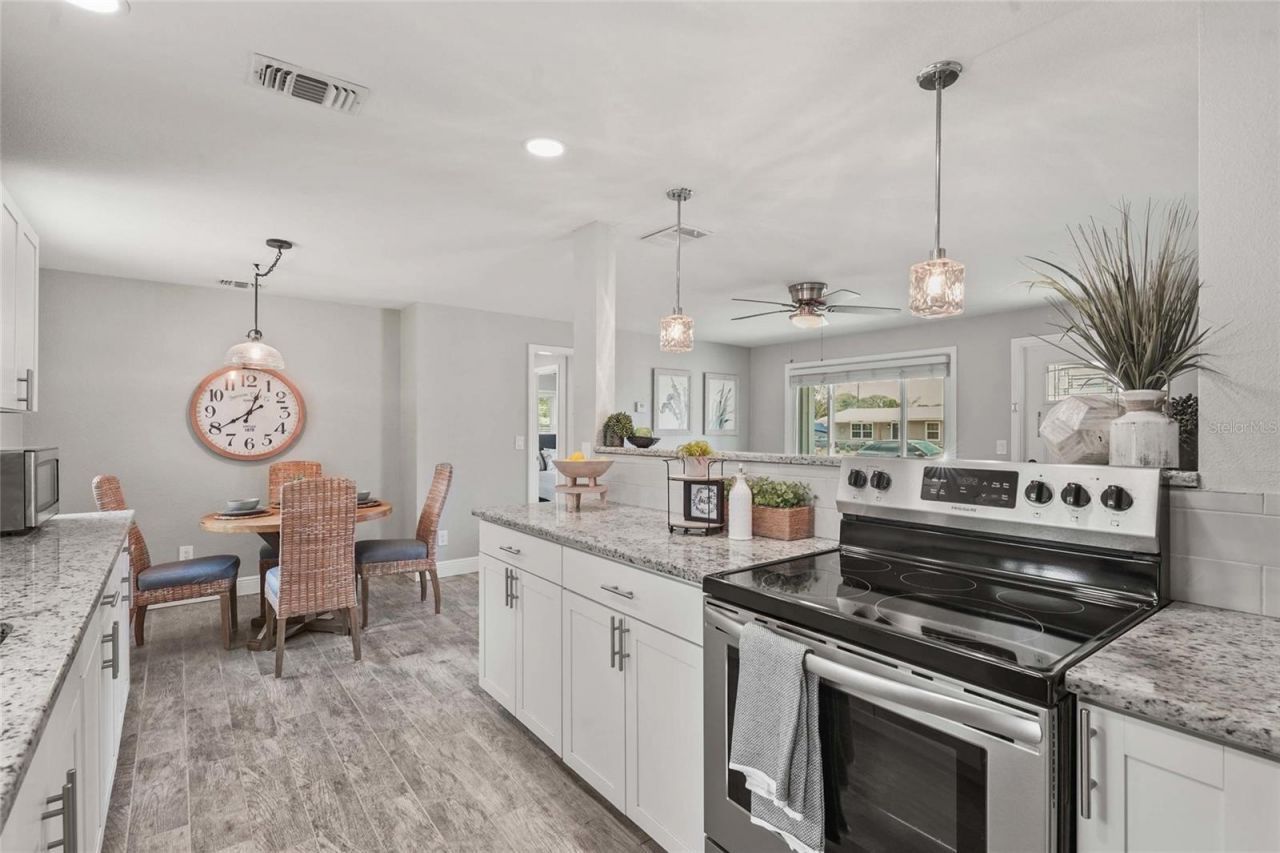 3102 16th Avenue W, Bradenton, FL 34205 Photo