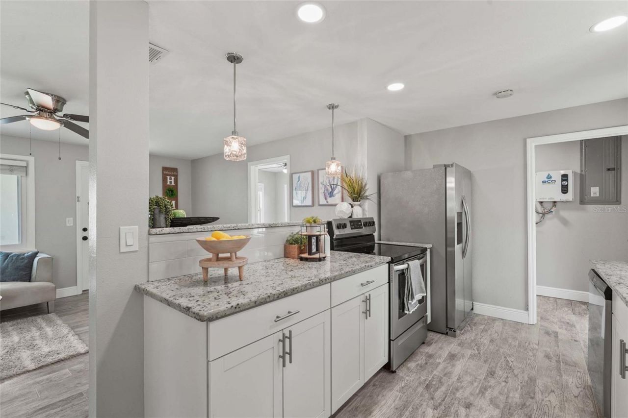 3102 16th Avenue W, Bradenton, FL 34205 Photo