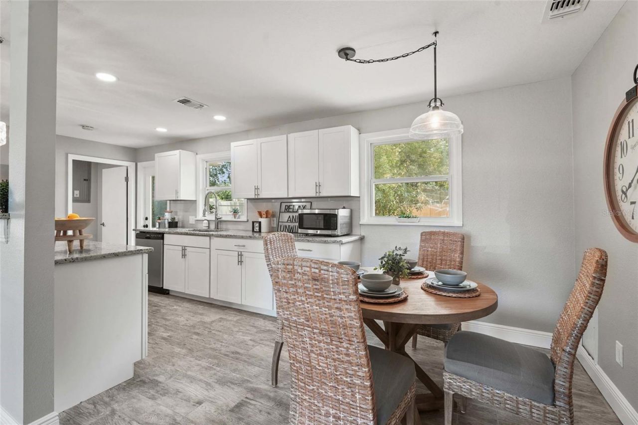 3102 16th Avenue W, Bradenton, FL 34205 Photo