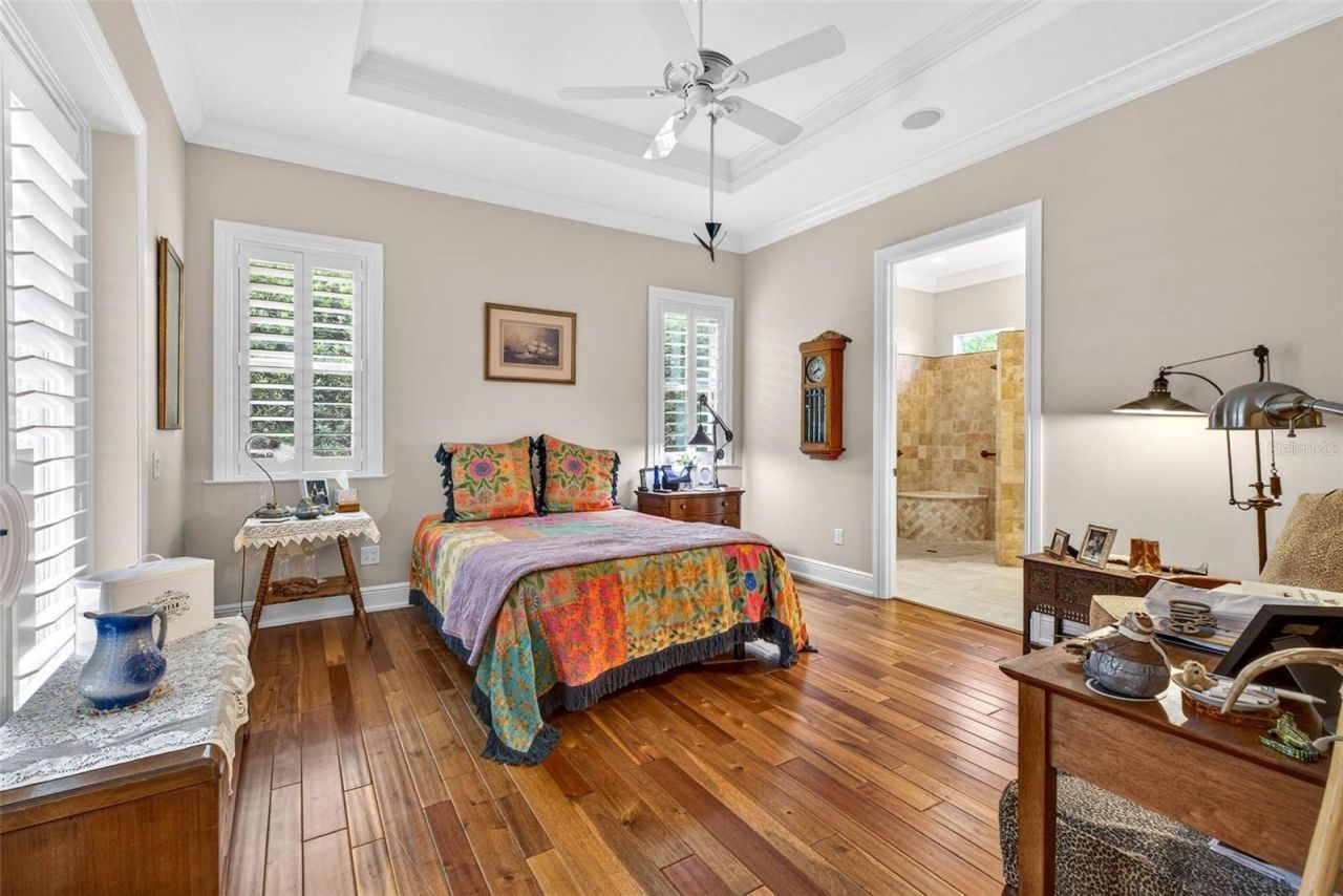 12010 Hardaman Place, Tampa, FL 33618 Photo