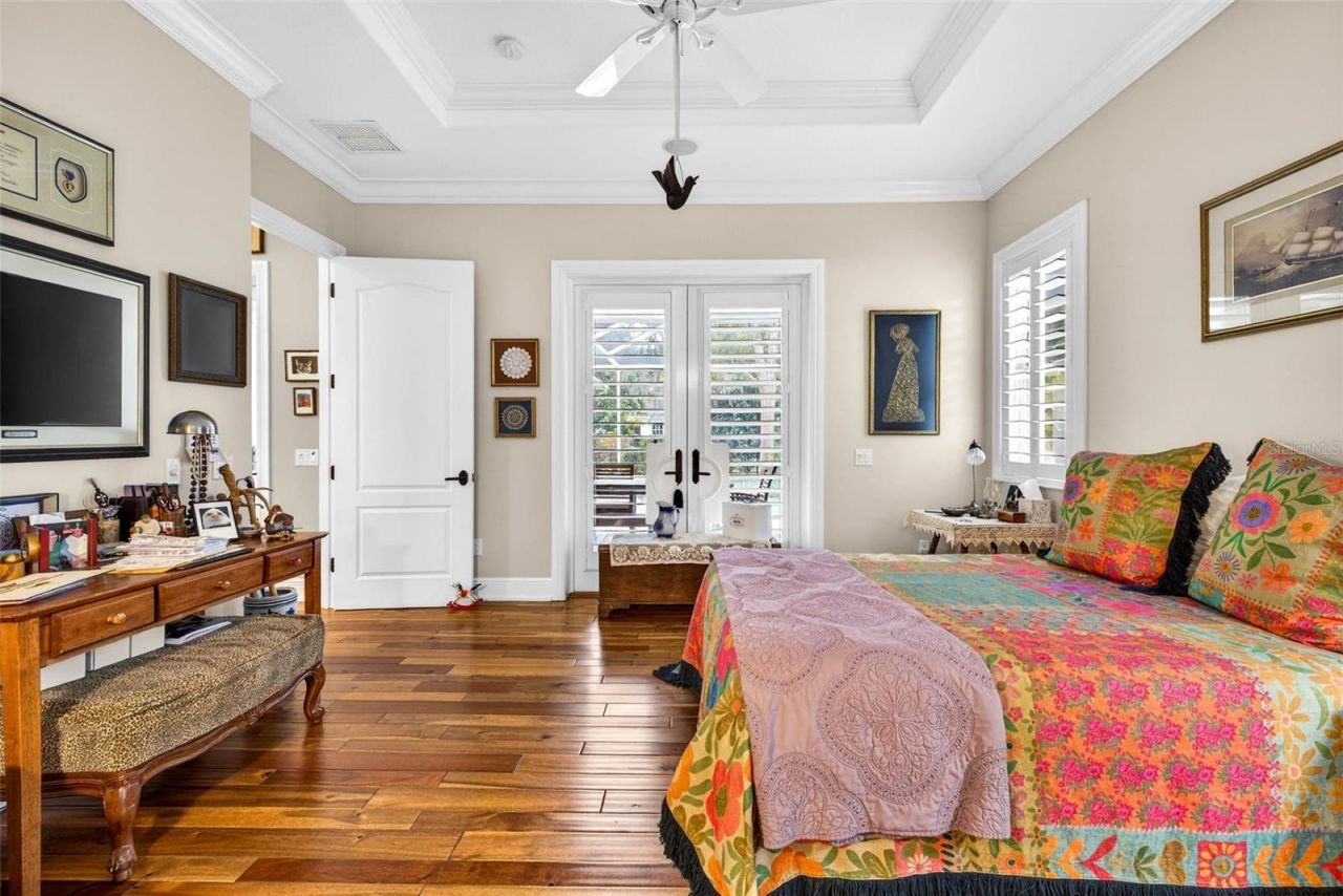 12010 Hardaman Place, Tampa, FL 33618 Photo