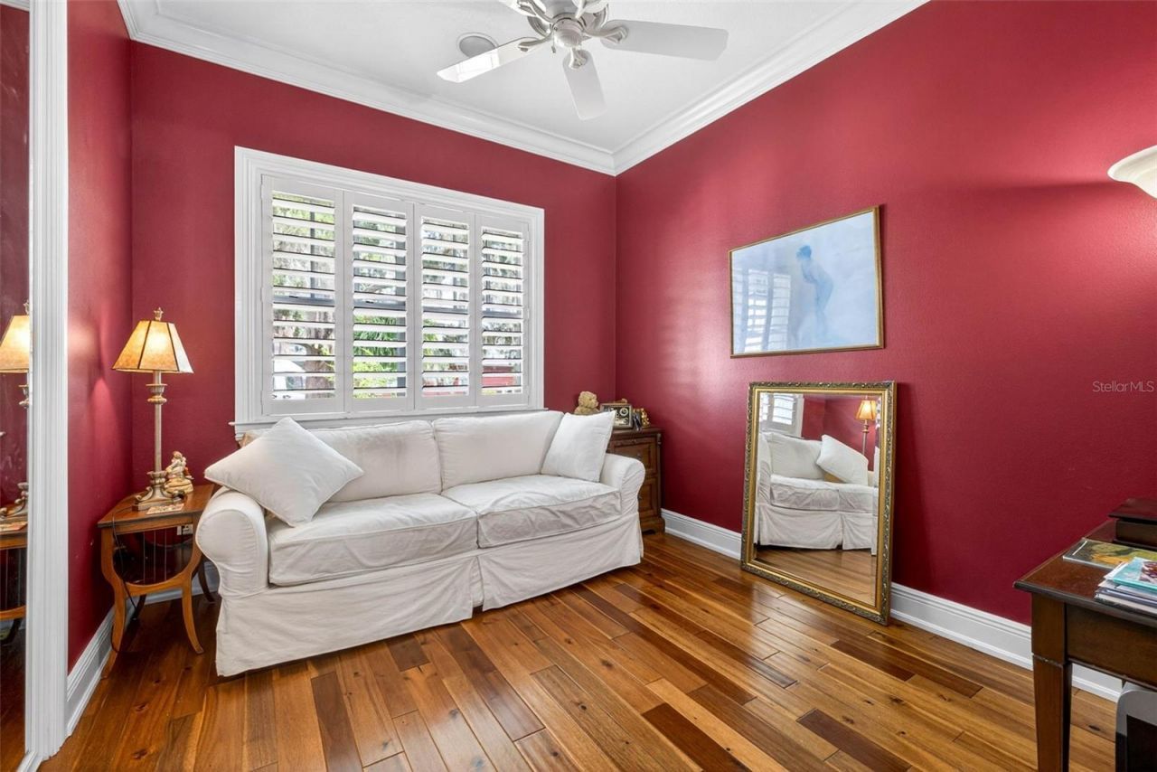 12010 Hardaman Place, Tampa, FL 33618 Photo