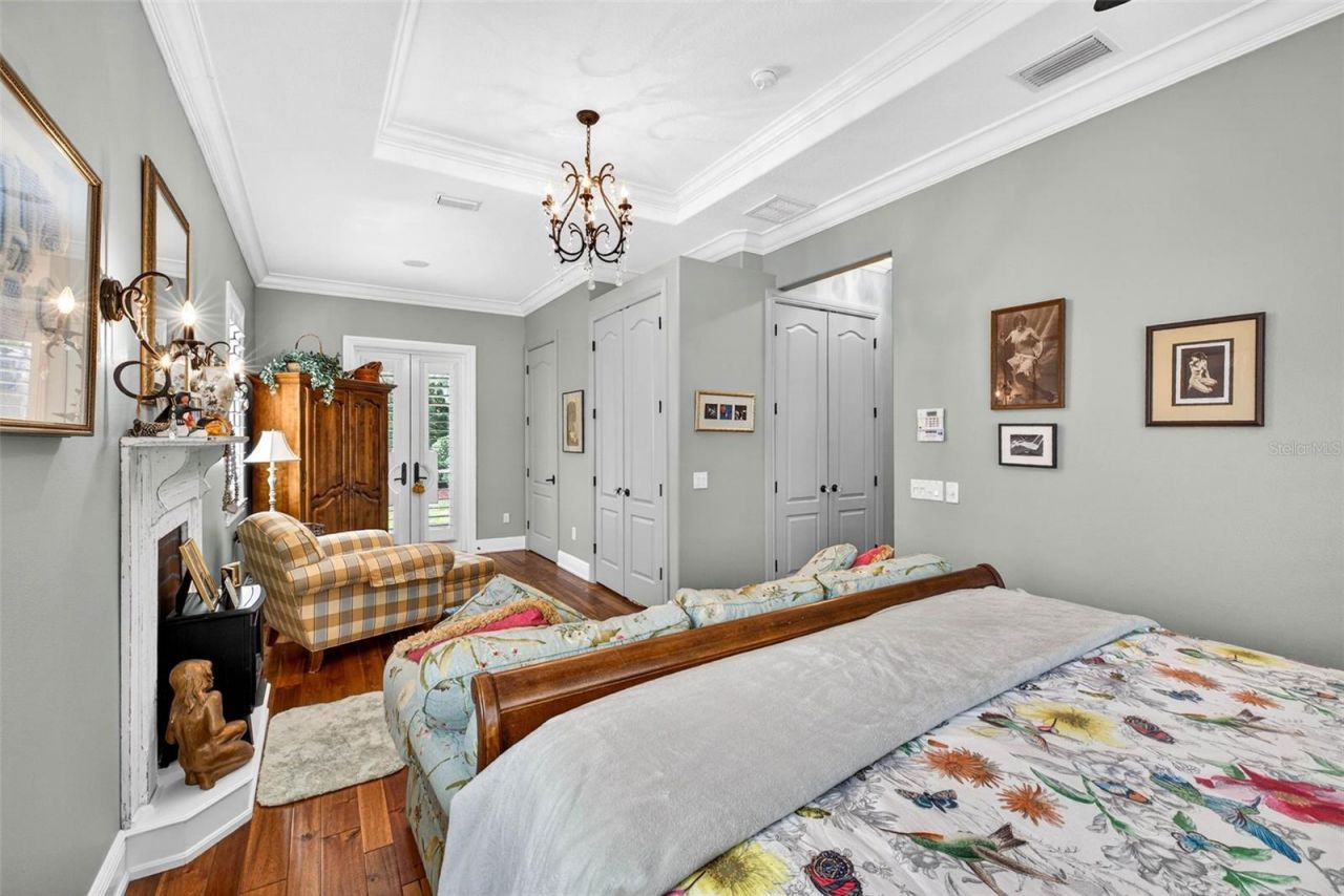 12010 Hardaman Place, Tampa, FL 33618 Photo