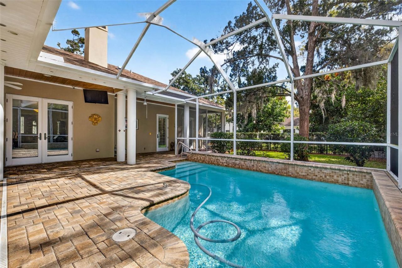 12010 Hardaman Place, Tampa, FL 33618 Photo