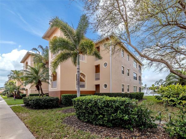 1731 AUBURN LAKES DRIVE , Unit 24, VENICE, FL 34292