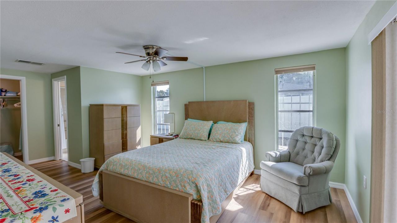 5844 Riddle Road, Holiday, FL 34690 Photo