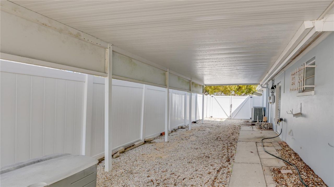 5844 Riddle Road, Holiday, FL 34690 Photo