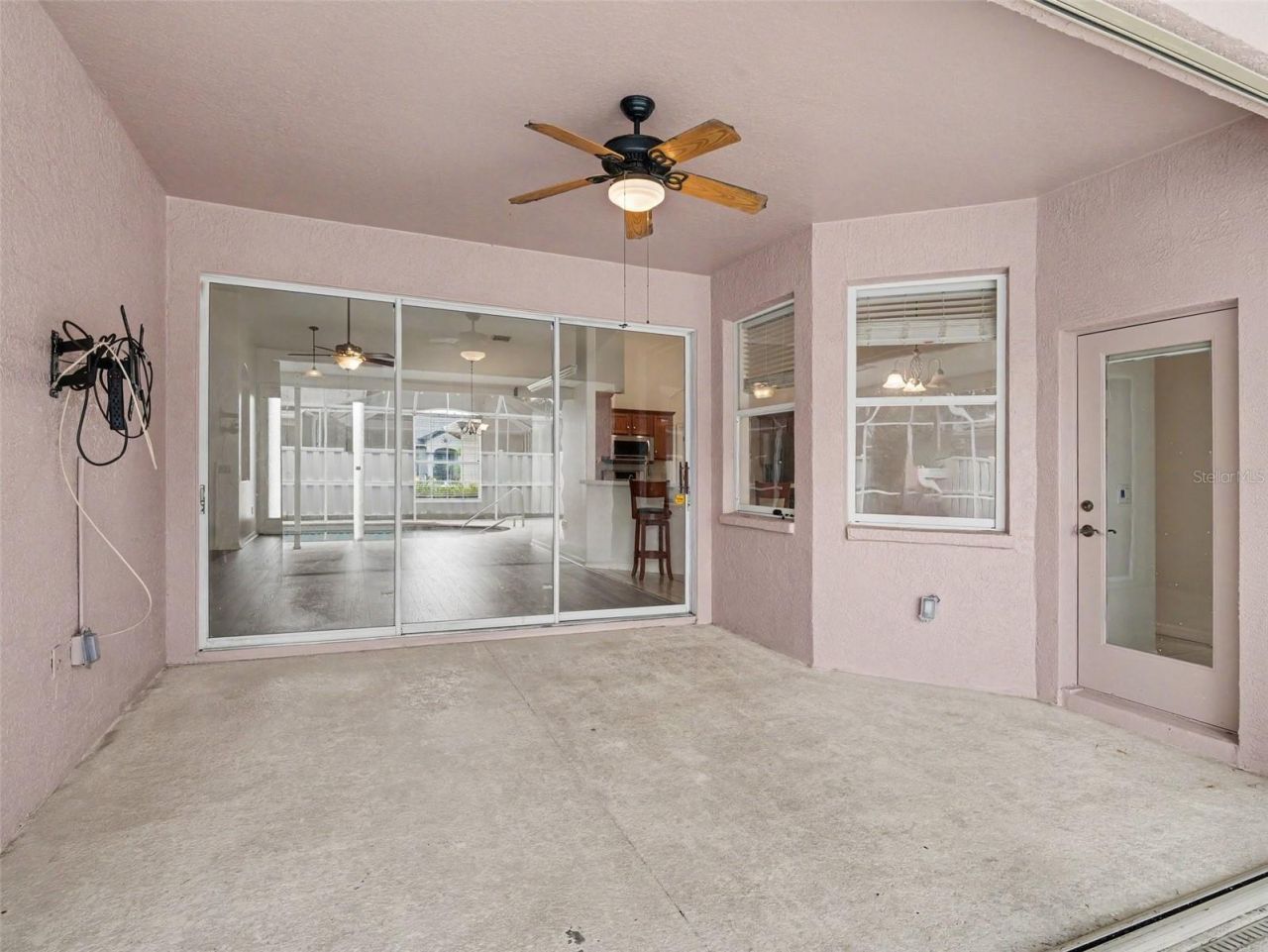 535 Planters Manor Way, Bradenton, FL 34212 Photo