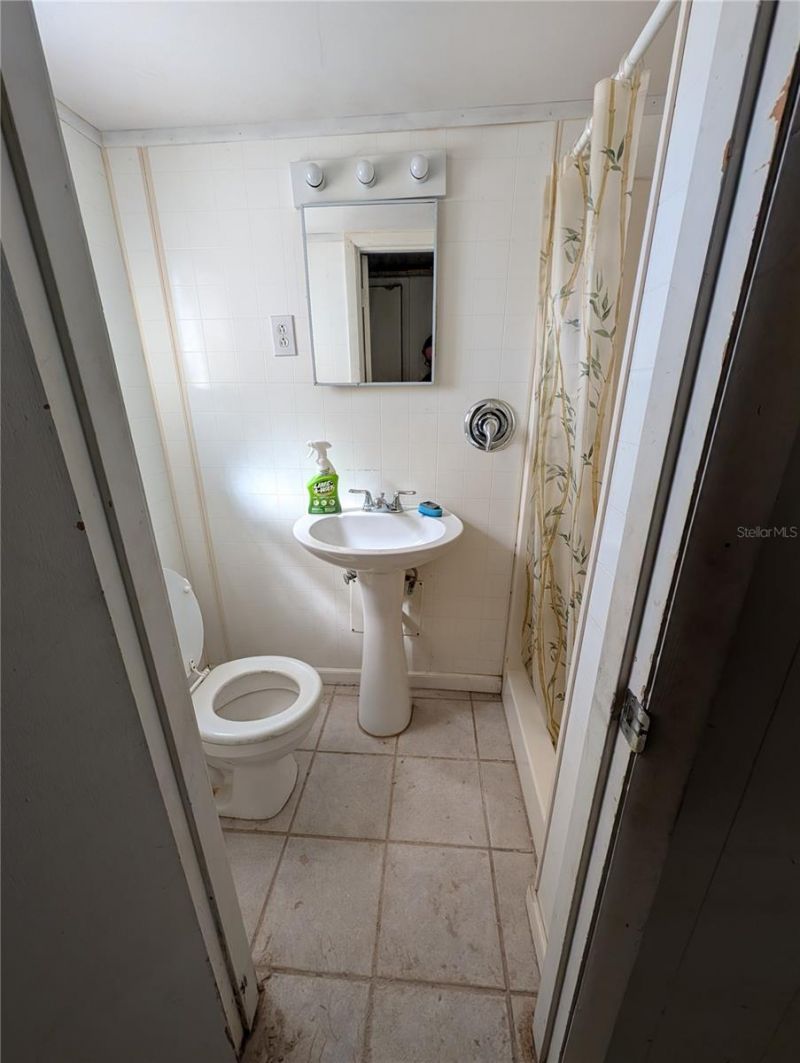 408 51st Avenue Drive W, Bradenton, FL 34207 Photo