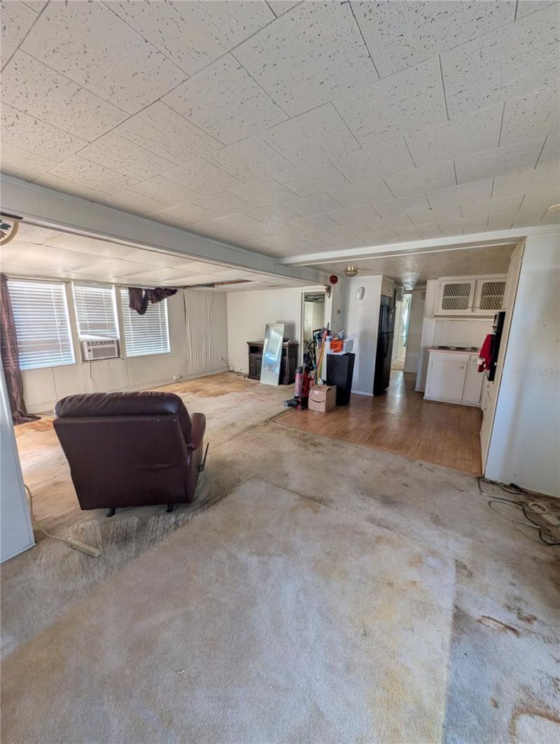 408 51st Avenue Drive W, Bradenton, FL 34207 Photo