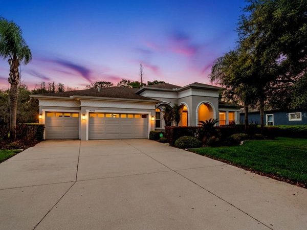 19420 AUTUMN CHASE COURT , LAND O LAKES, FL 34638