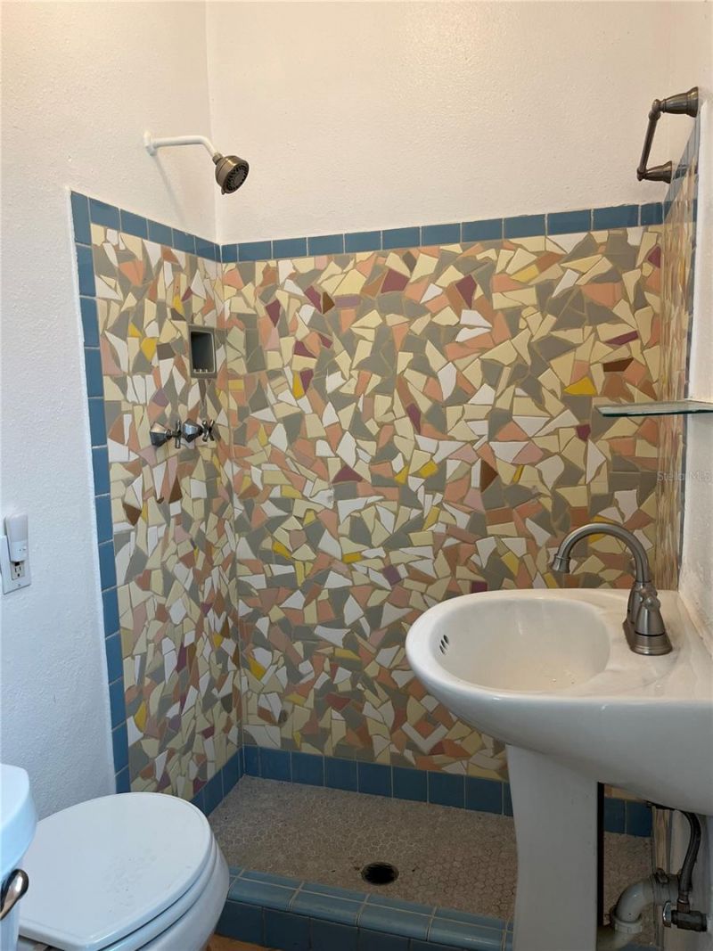 2730 Dartmouth Avenue N, Saint Petersburg, FL 33713 Photo