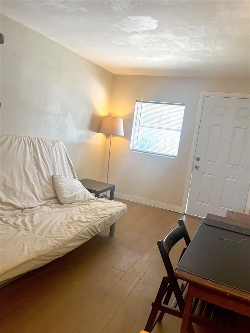 2730 Dartmouth Avenue N, Saint Petersburg, FL 33713 Photo