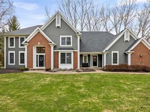 20 Arbor Creek Drive, Pittsford, NY 14534