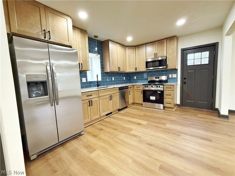 416 Bronson Street, Medina, OH 44256 Photo 6