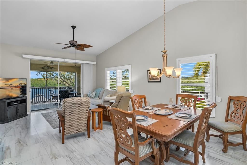 194 Newport Dr, Unit 908, Naples, FL 34114 Photo