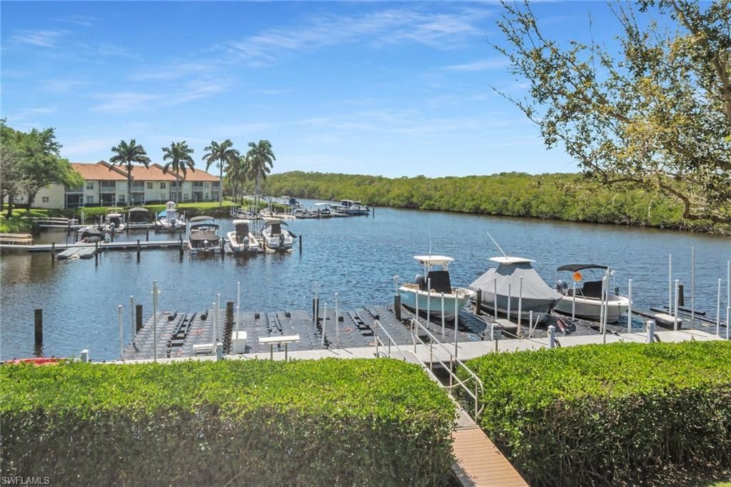 194 Newport Dr, Unit 908, Naples, FL 34114 Photo