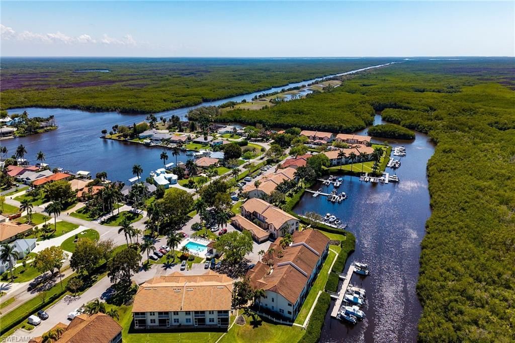 194 Newport Dr, Unit 908, Naples, FL 34114 Photo