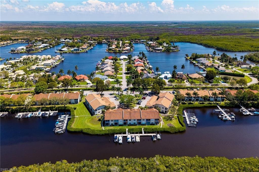 194 Newport Dr, Unit 908, Naples, FL 34114 Photo
