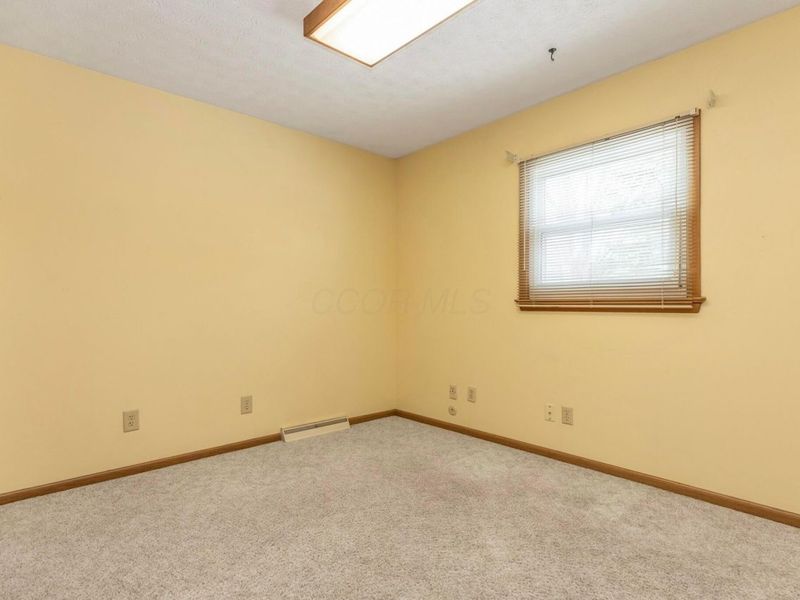 2065 N Glenn Drive NE, Lancaster, OH 43130 Photo 12