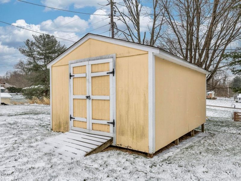 2065 N Glenn Drive NE, Lancaster, OH 43130 Photo 17