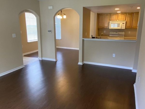 10075 GATE Parkway, Unit 1510, Jacksonville, FL 32246