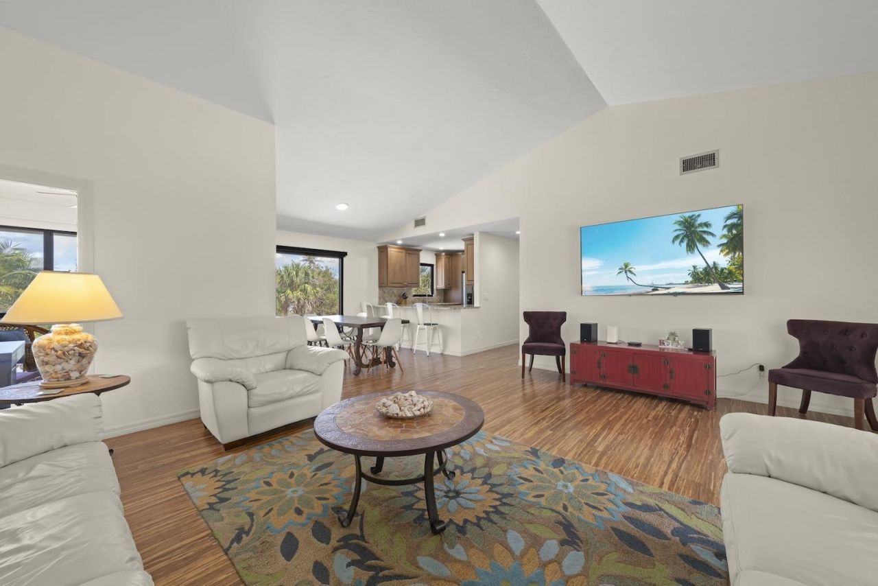 4339 Gulf Pines Dr, Sanibel, FL 00000 Photo