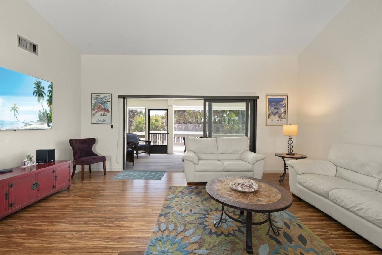 4339 Gulf Pines Dr, Sanibel, FL 00000 Photo