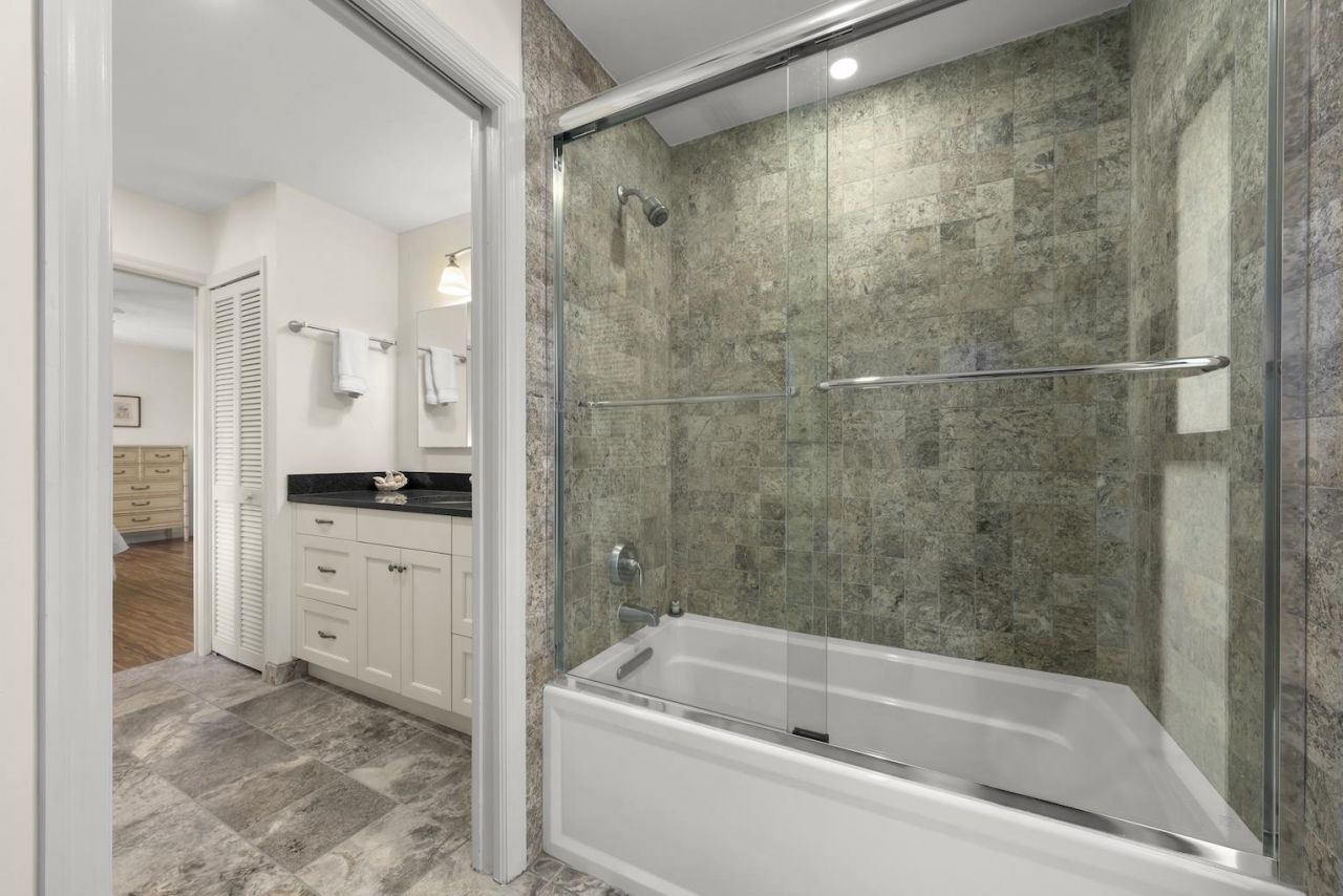 4339 Gulf Pines Dr, Sanibel, FL 00000 Photo