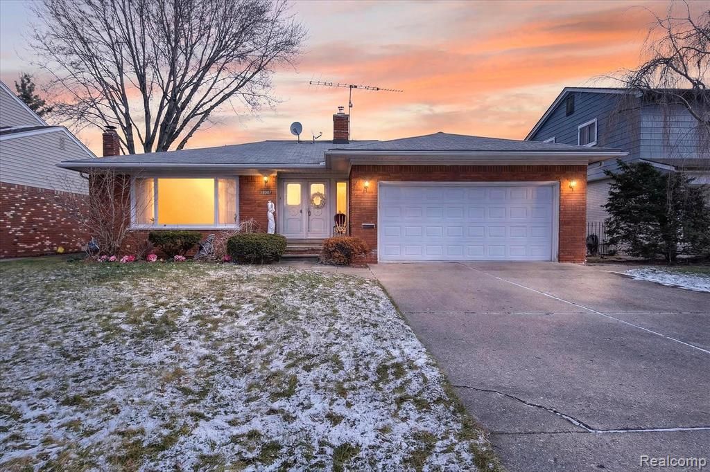 23367 Robert John Street, Saint Clair Shores, MI 48080 Main Photo