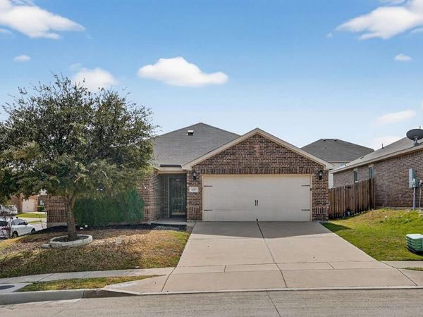 6201 White Jade Drive, Fort Worth, TX 76179