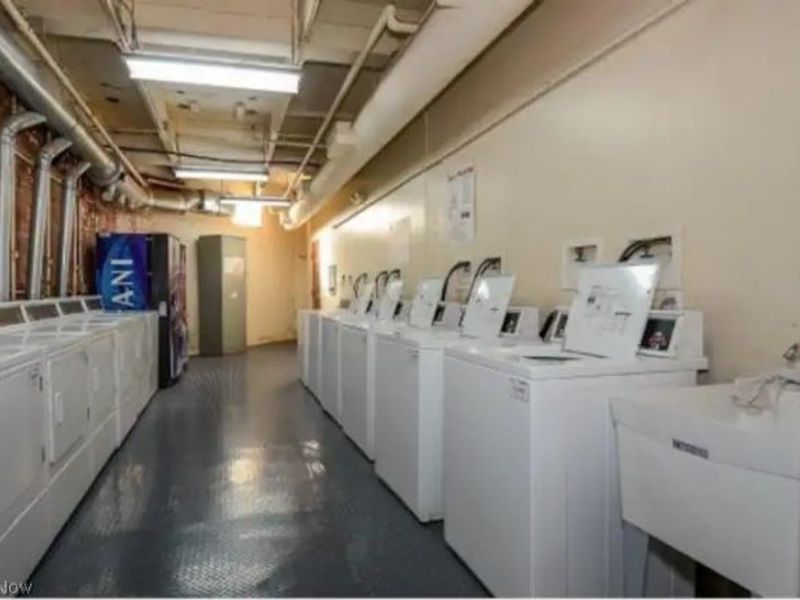 1133 W 9th Street, Unit 323, Cleveland, OH 44113 Photo 14