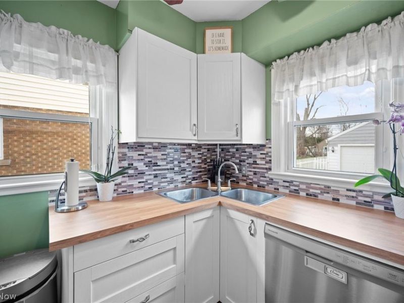 2967 Cleveland Boulevard, Lorain, OH 44052 Photo 4