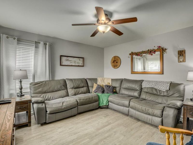 685 Skyway Drive, Independence, KY 41051 Photo 3