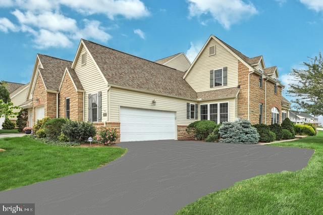 1100 Turnberry Lane , York, PA 17403 Main Photo