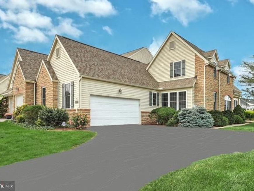 1100 Turnberry Lane , York, PA 17403 Main Photo