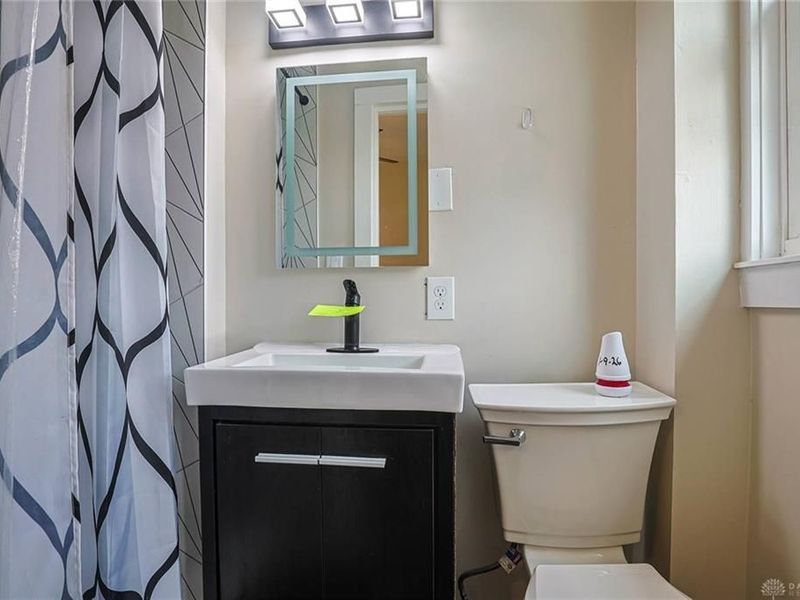 3765 Iona Avenue, Cincinnati, OH 45213 Photo 23