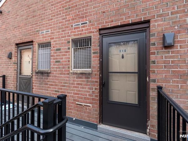 423 Meadow Woods Lane 310, Unit 310, Lawrence, NJ 08648