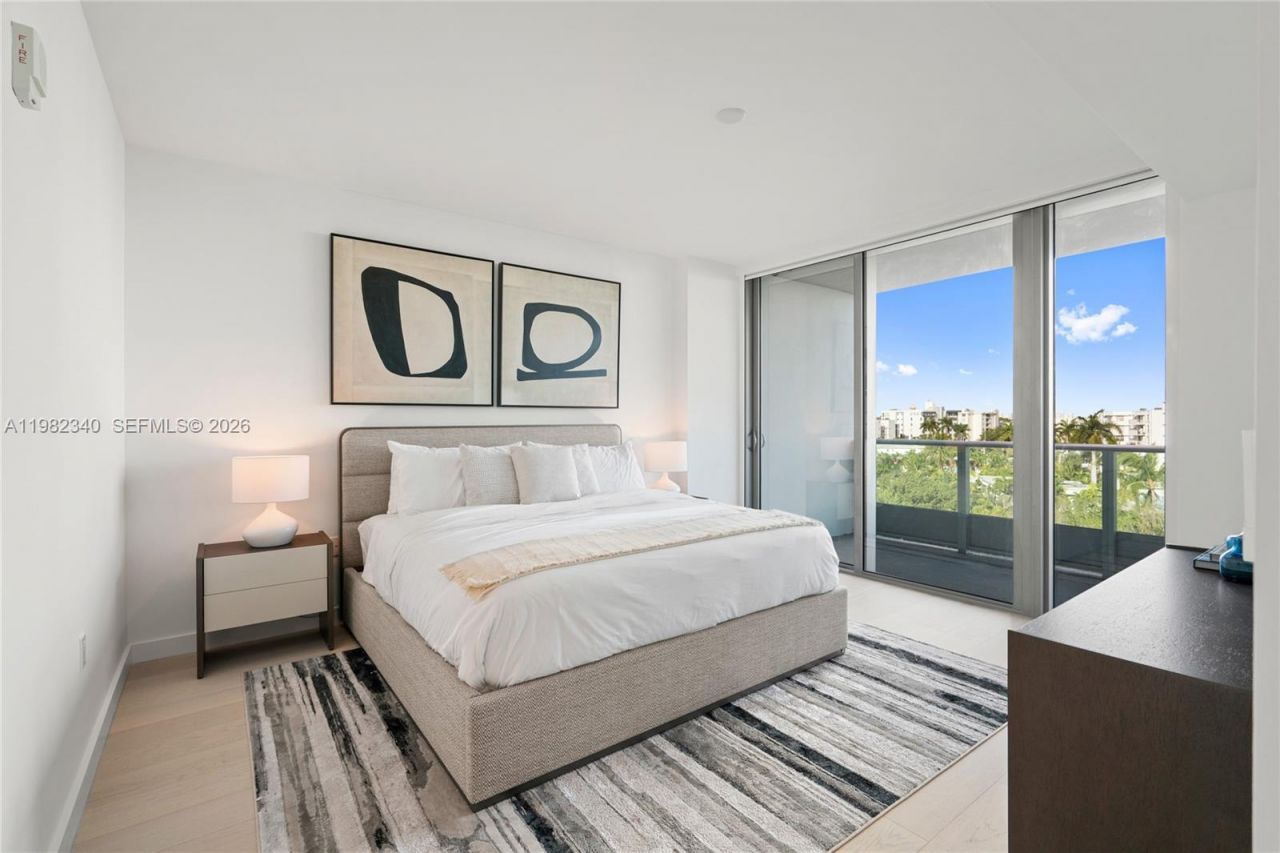 9201 E Bay Harbor Dr, Unit 604, Bay Harbor Islands, FL 33154 Photo