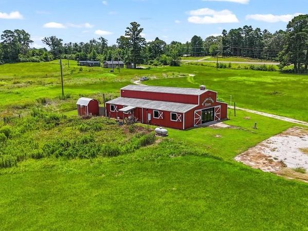 11074 W 64 (Store/Restaurant) Highway , Overton, TX 75684