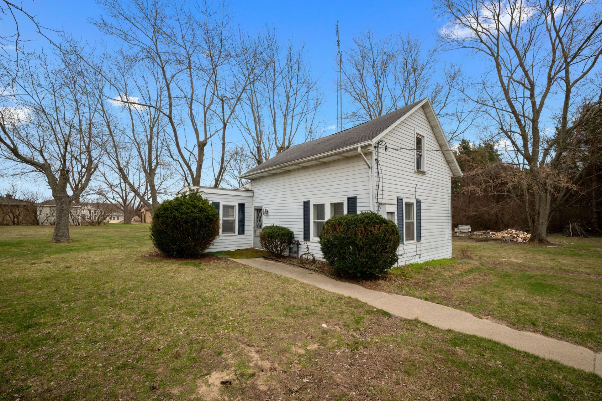 600 Benson Road, Benton Harbor, MI 49022 Main Photo