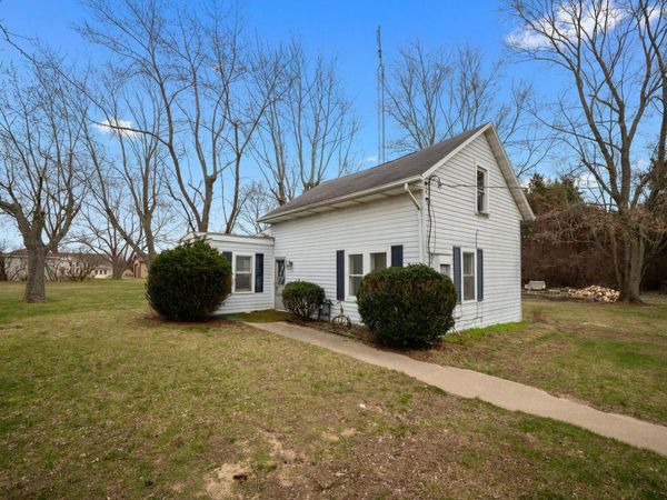 600 Benson Road, Benton Harbor, MI 49022