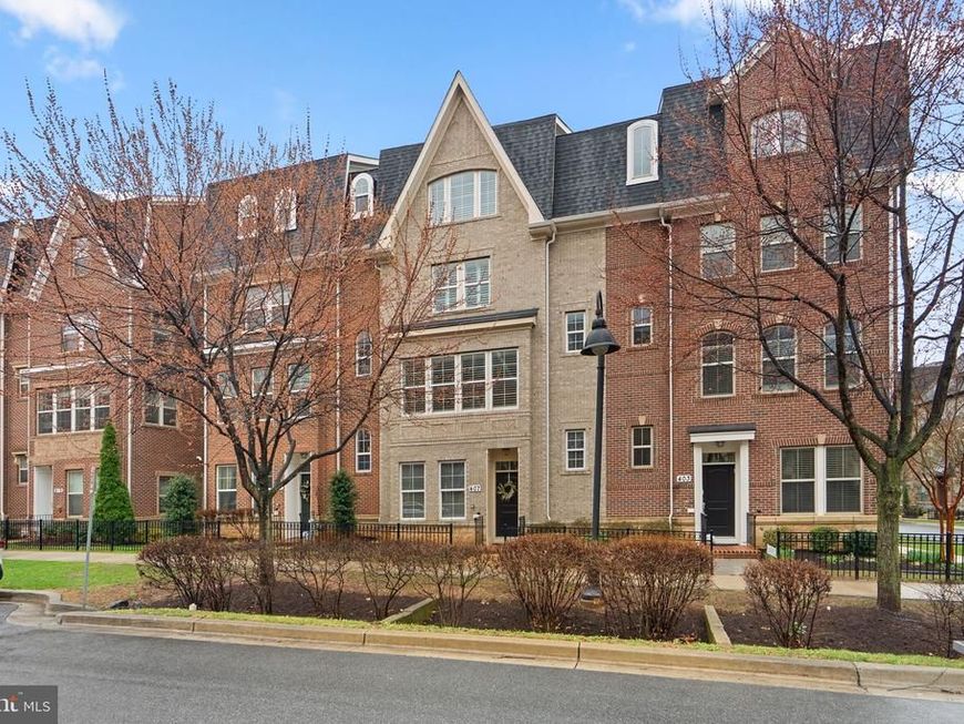 407 Crown Park Avenue, Gaithersburg, MD 20878 Main Photo